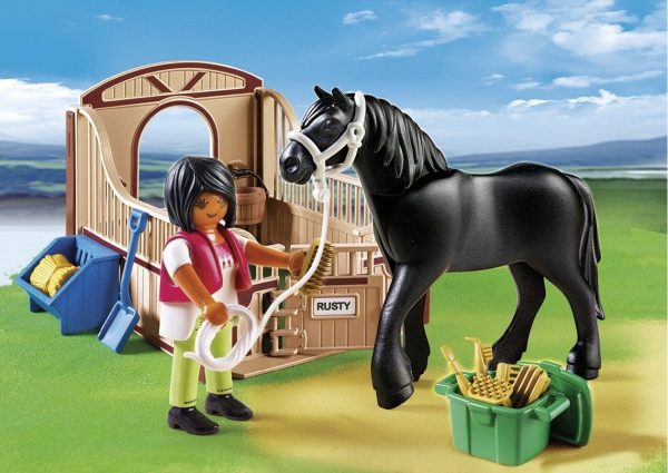 פליימוביל בכפר- רוכבת עם סוס שחור 5519